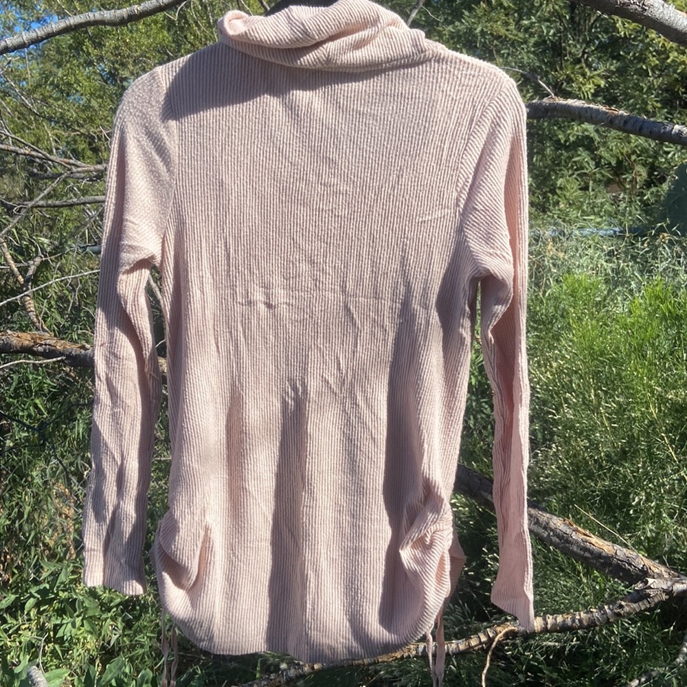 ButterSoft Light Pink Ribbed Turtleneck - Picture 4 of 4